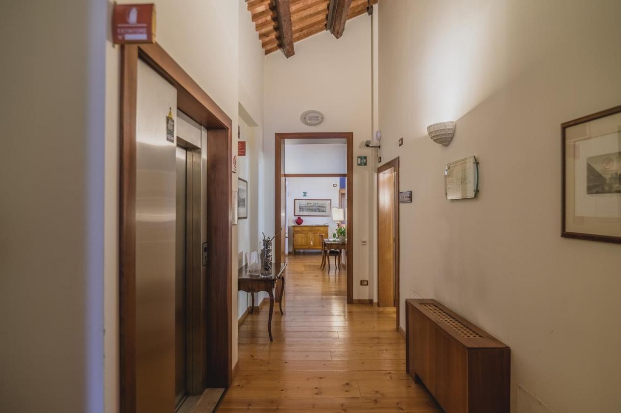 Le Camere Di Palazzo Bortolan Treviso Exterior foto