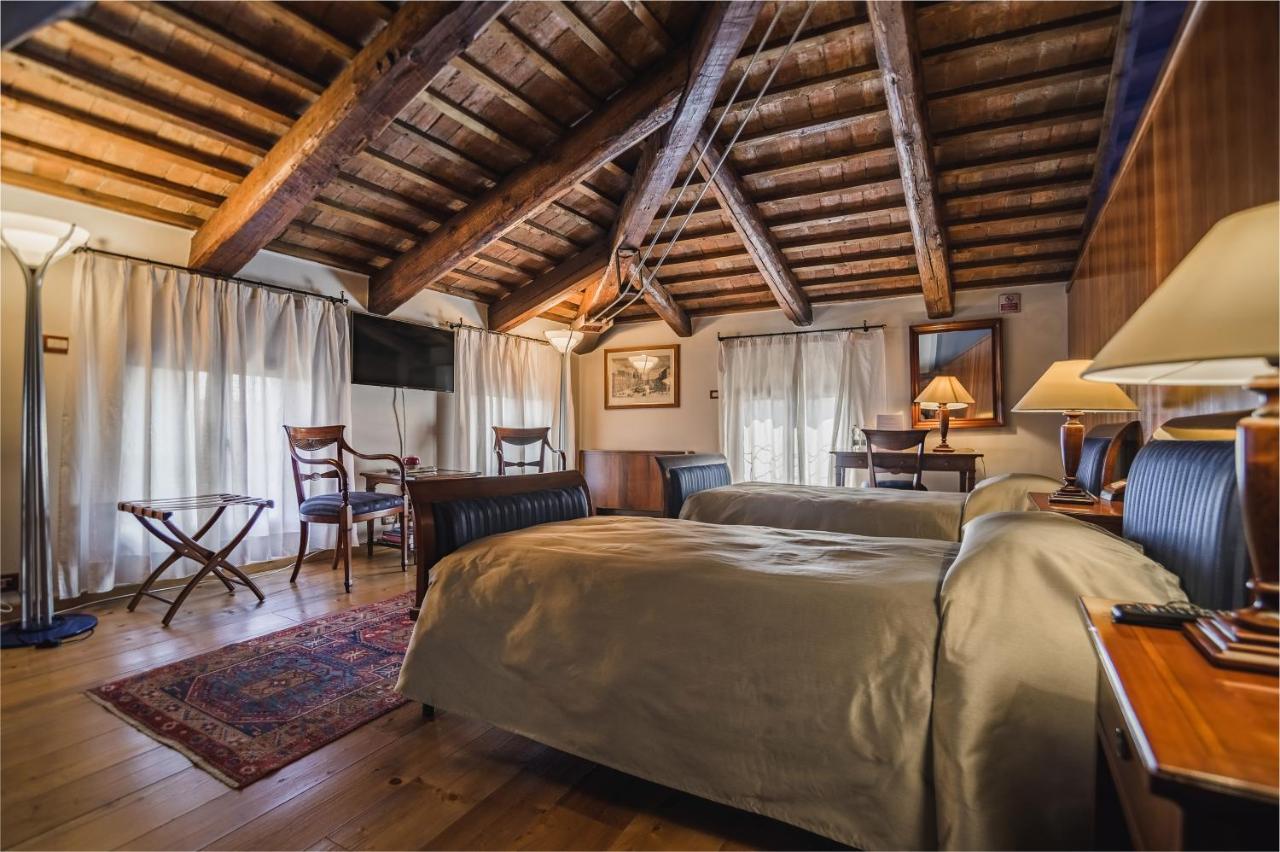 Le Camere Di Palazzo Bortolan Treviso Exterior foto